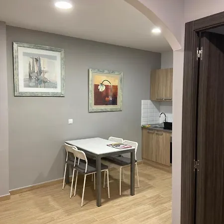 Apartamento Zaragoza Center - Salon Con Cocina Mas 2 Dormitorios Con 2 Banos Apartment *